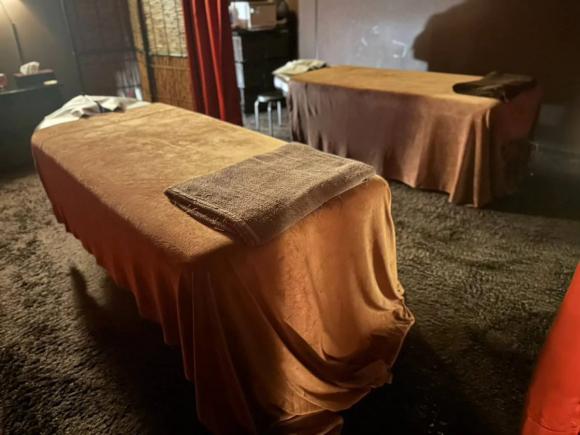 タイ古式マッサージ 手もみ職人 名古屋 錦・栄 本店