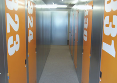 ハローストレージ名古屋東片端｜屋内型トランクルーム